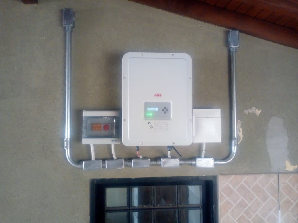 String box, inversor e quadro de AC