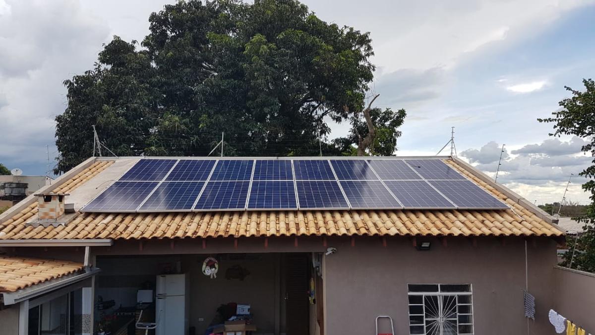 Fachada da casa com o sistema instalado